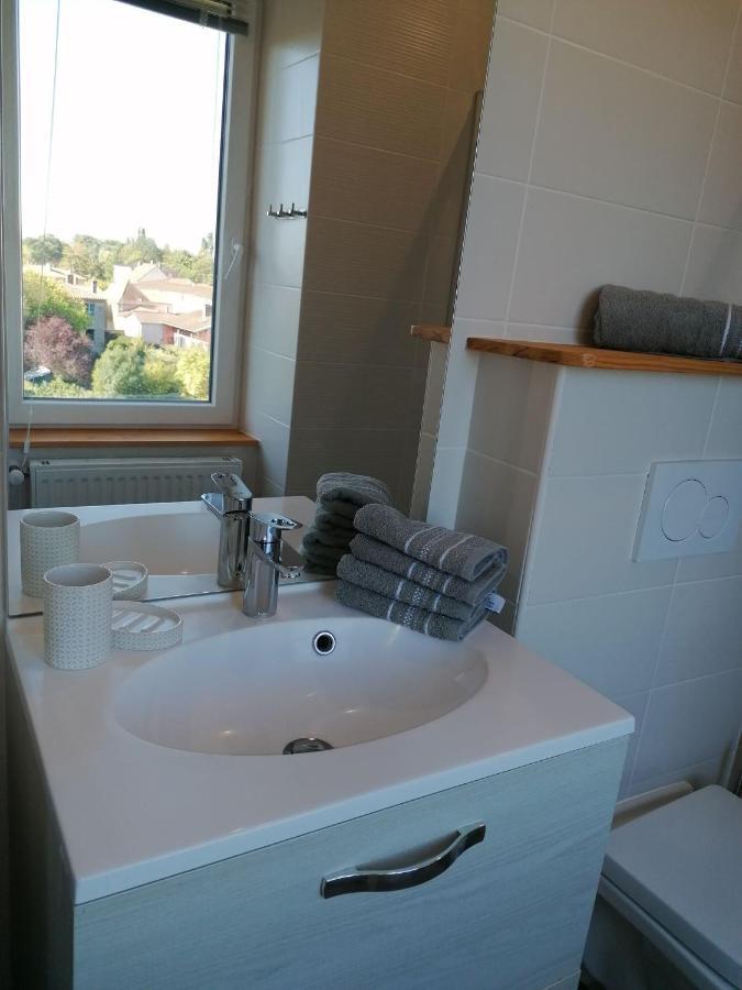 Hotel Entre Les 2 Roches Prissé Esterno foto