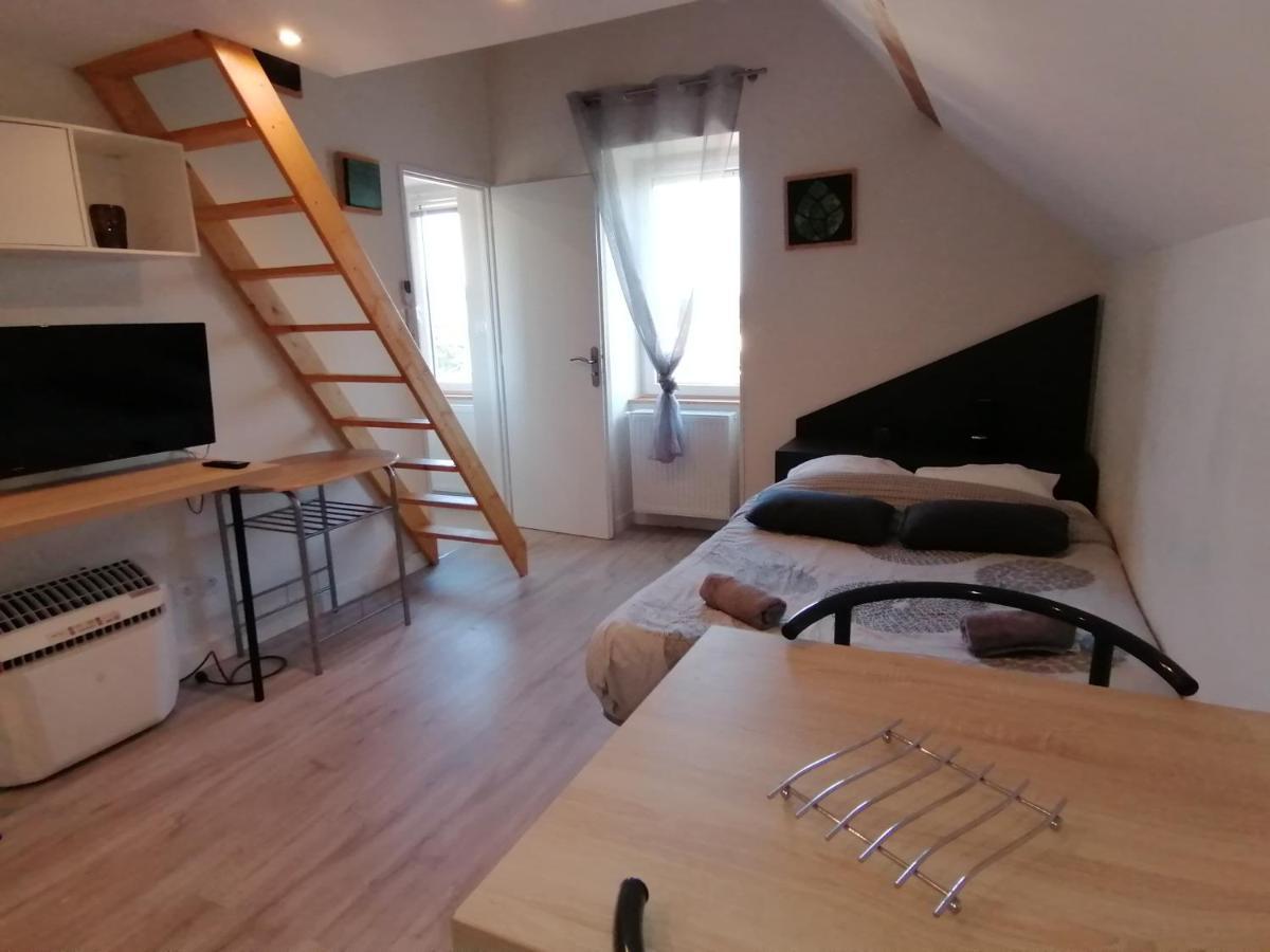 Hotel Entre Les 2 Roches Prissé Esterno foto