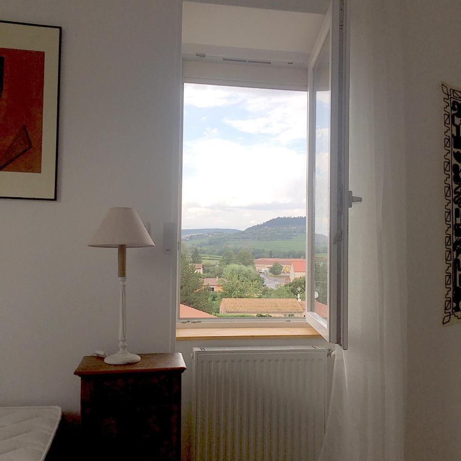 Hotel Entre Les 2 Roches Prissé Esterno foto